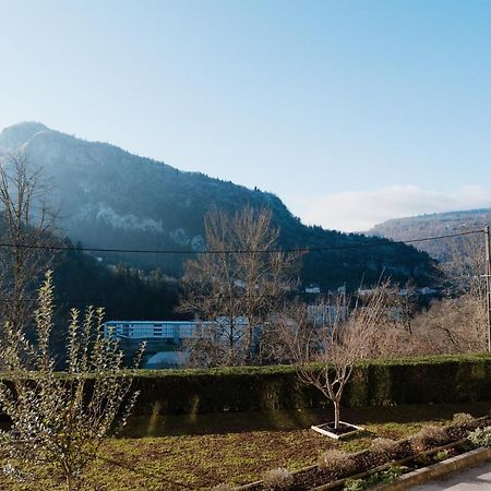 Apartamento Kasa Jura - Au Coeur Des Monts Saint-Claude Exterior foto